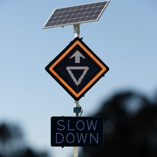 LED Warning Sign - Giveway Ahead