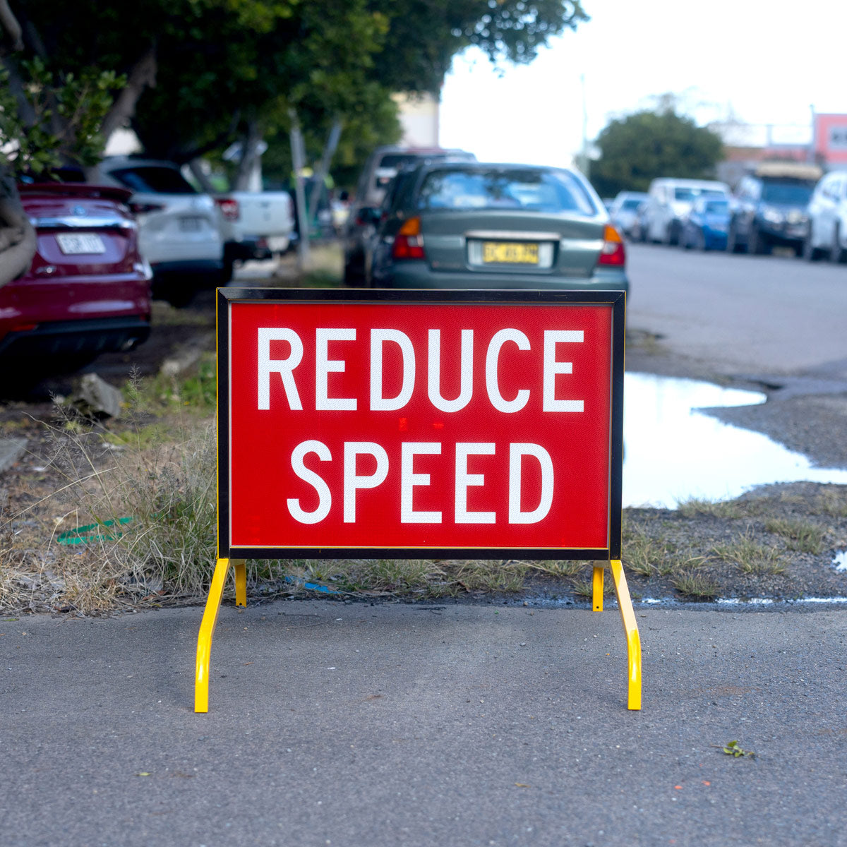 Reduce Speed Sign - Boxed Edge